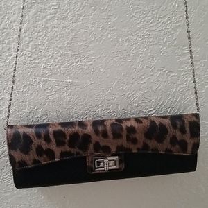 Cheataand black clutch